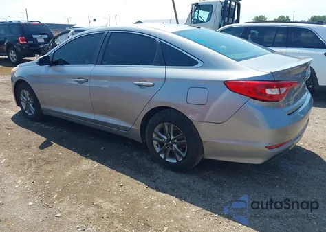 2015 Hyundai Sonata Se из США, поврежденный, VIN 5NPE24AF3FH109591